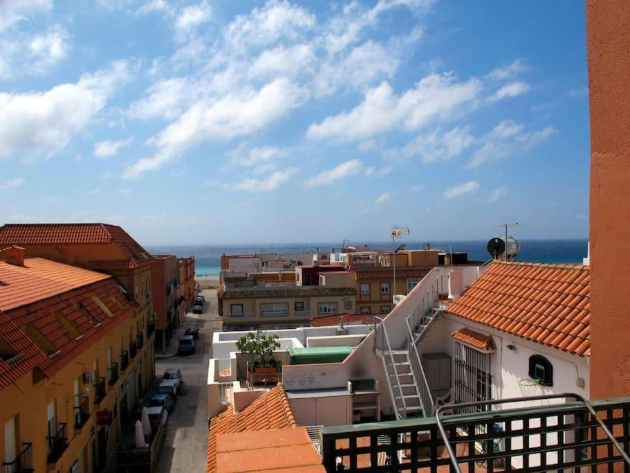 Appartamento Sea Views / Fabulous Attic / Fast Fibre Optic Tarifa Esterno foto